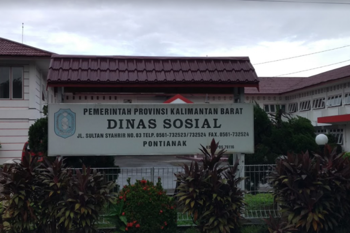 Dinas Sosial pulangkan warga terlantar asal Bengkayang