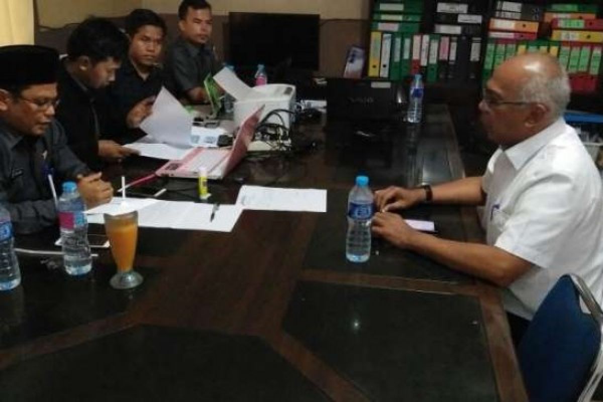 Diperiksa Bawaslu Riau Atas Dugaan Pelanggaran Netralitas, Pjs Bupati Inhil Rudyanto Dicecar 15 Pertanyaan