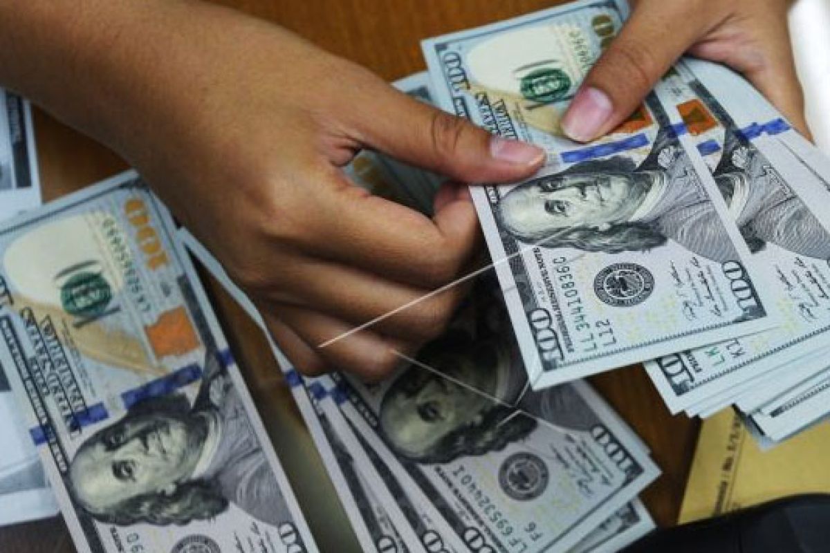 Kurs Dolar AS Menguat