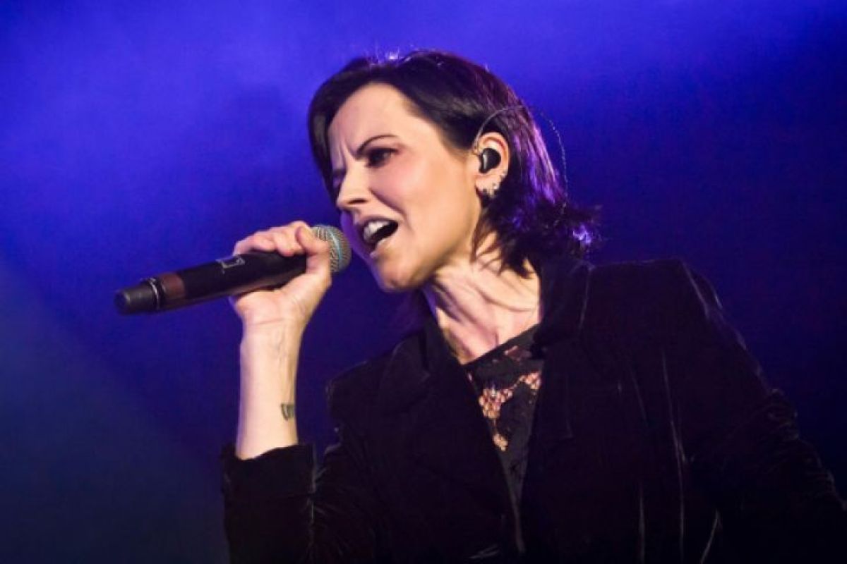 Band Cranberries rilis album baru tanpa vokalis Dolores