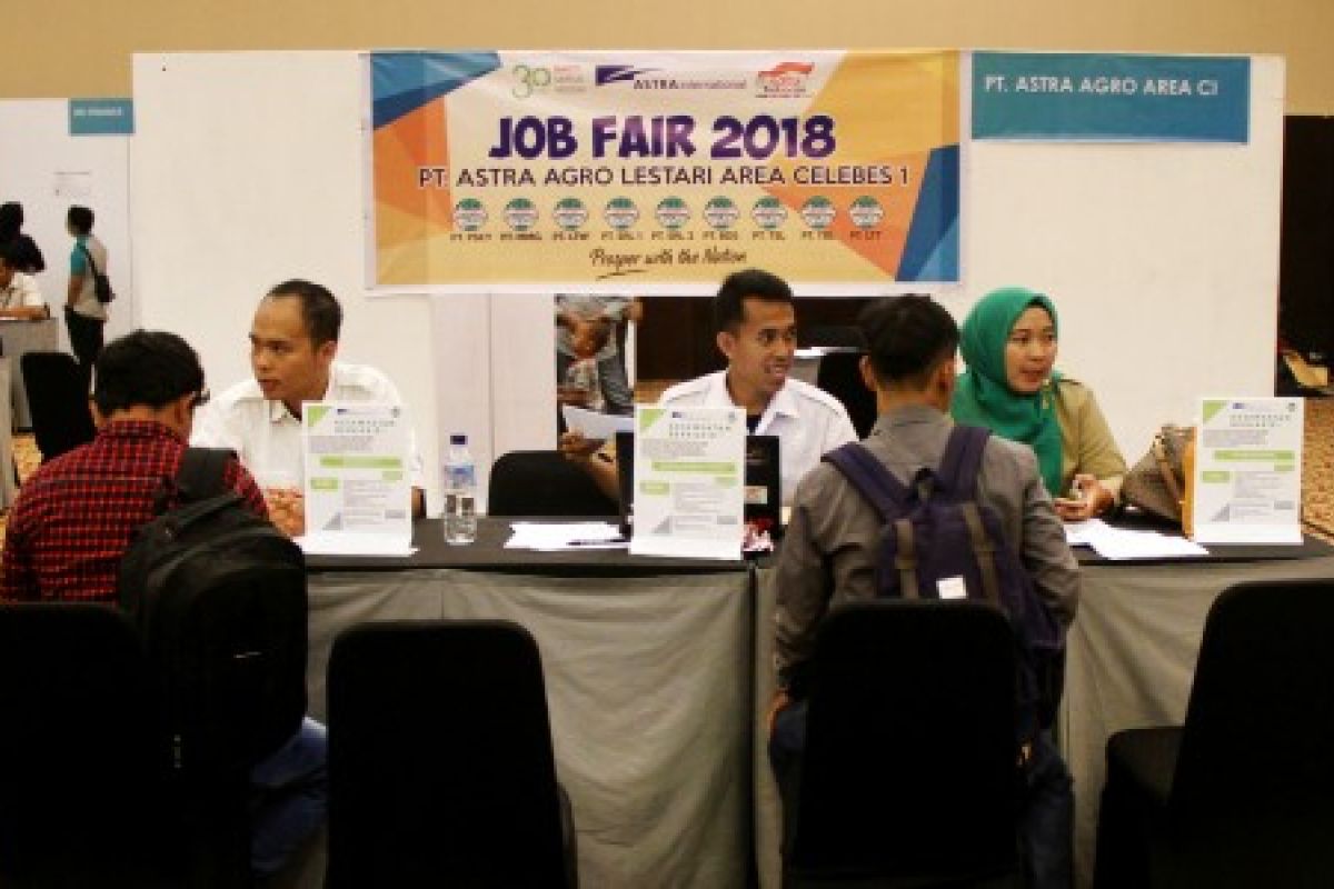 Ribuan pencaker padati Job Fair Sulbar