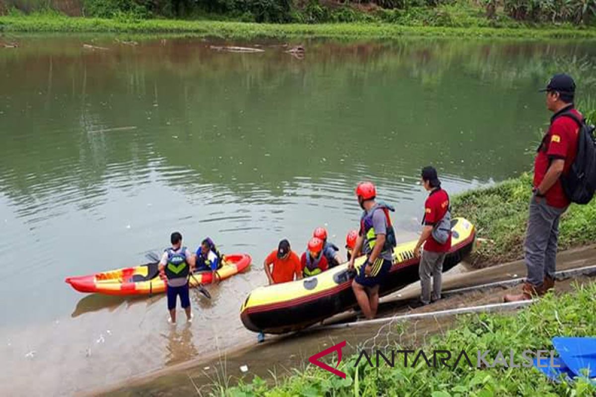 Wisata Kayak Riam Kinarum Tabalong