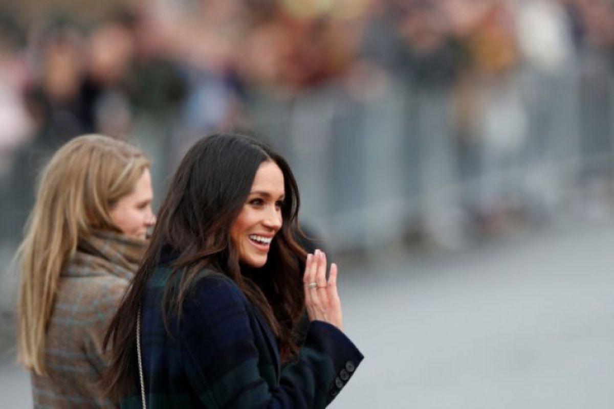 Megan Markle tampil resmi pertama dengan Ratu Elizabeth