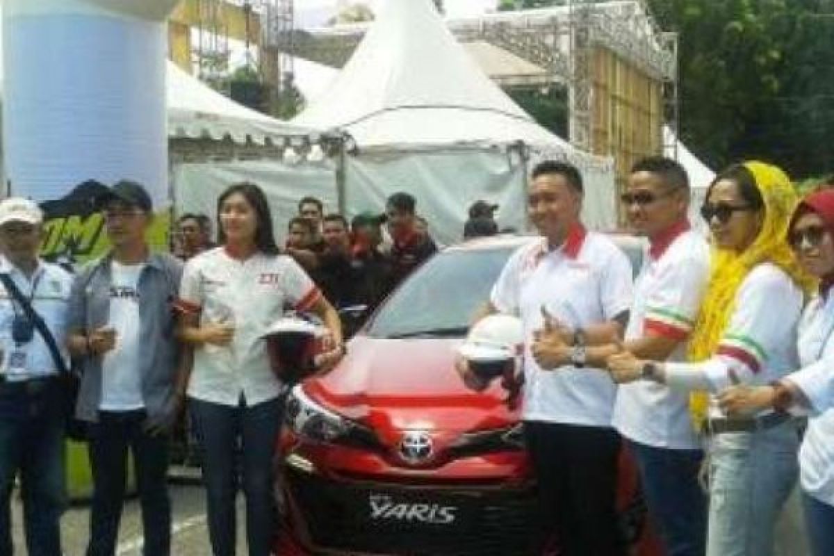 Gunakan Toyota Yaris, Alinka Pebalap Drift Terus Ukir Prestasi