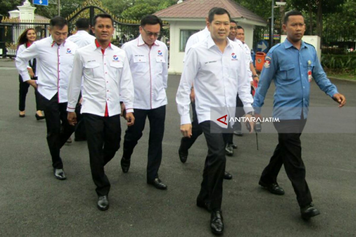 Ketum Perindo Diterima Jokowi di Istana