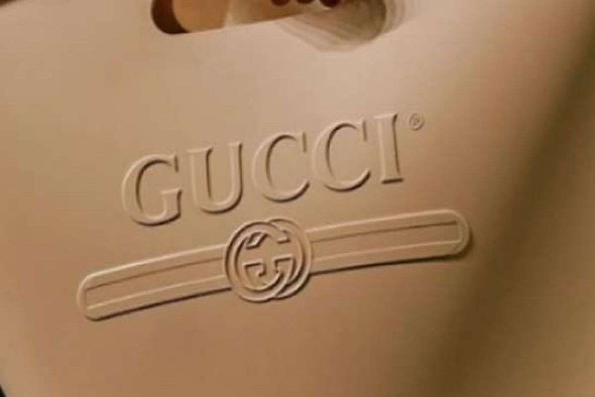 Ini Koleksi Terbaru Tas Gucci, Kok Dibilang Mirip Ember Pel dan Keranjang Pakaian?