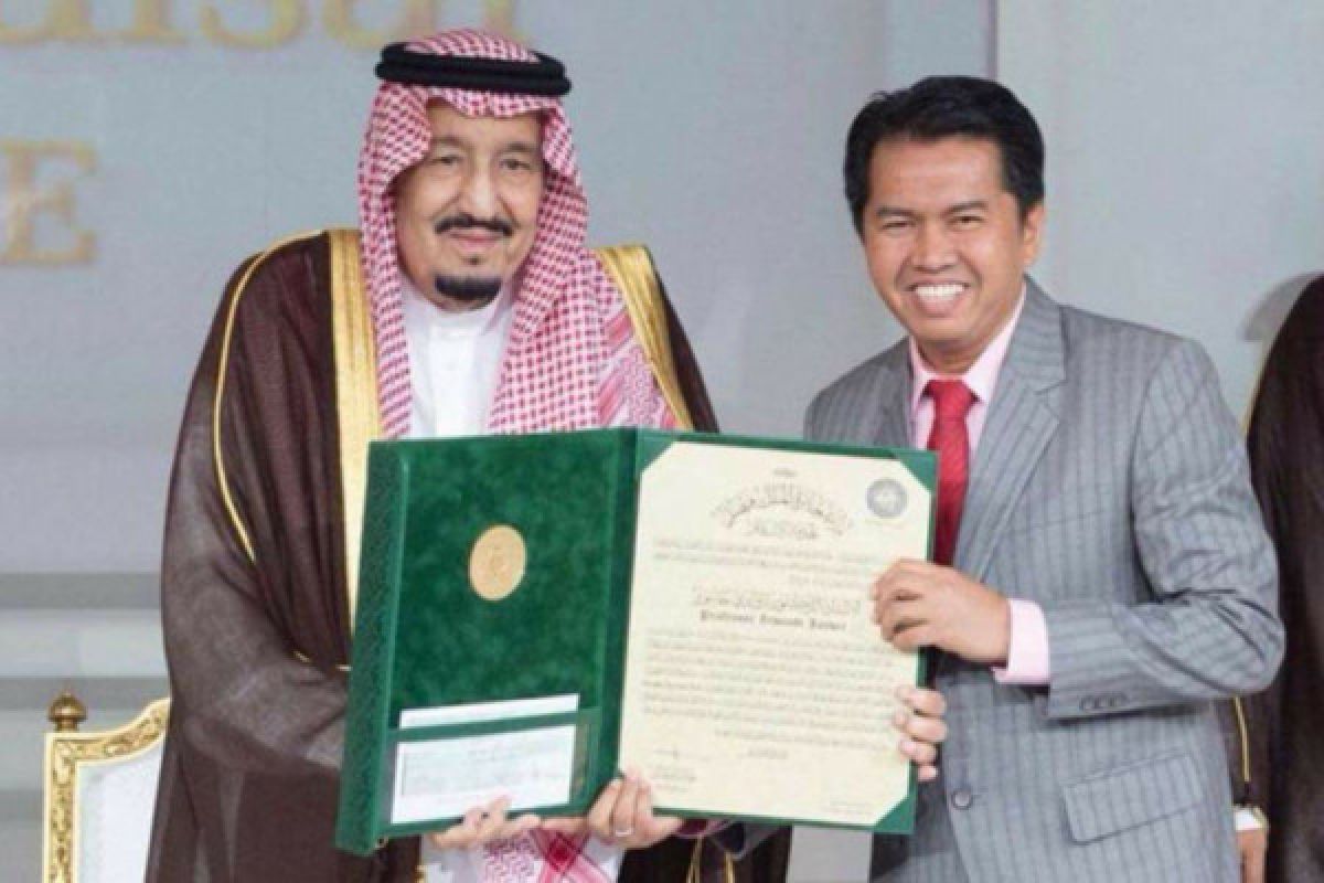 Profesor asal Indonesia menerima hadiah 200 ribu dolar AS dari Raja Salman