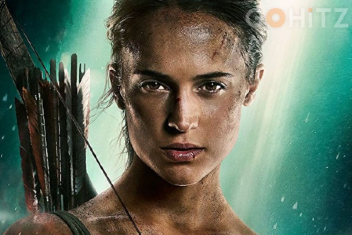Angelina Jolie tampil cantik dan garang di film Tomb Raider