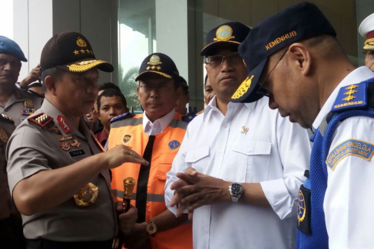 Kapolri, Panglima TNI, menteri bahas persiapan jelang Lebaran