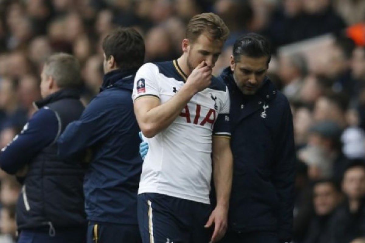 Tottenham ganyang Bournemouth 4-1 meski Harry Kane cedera