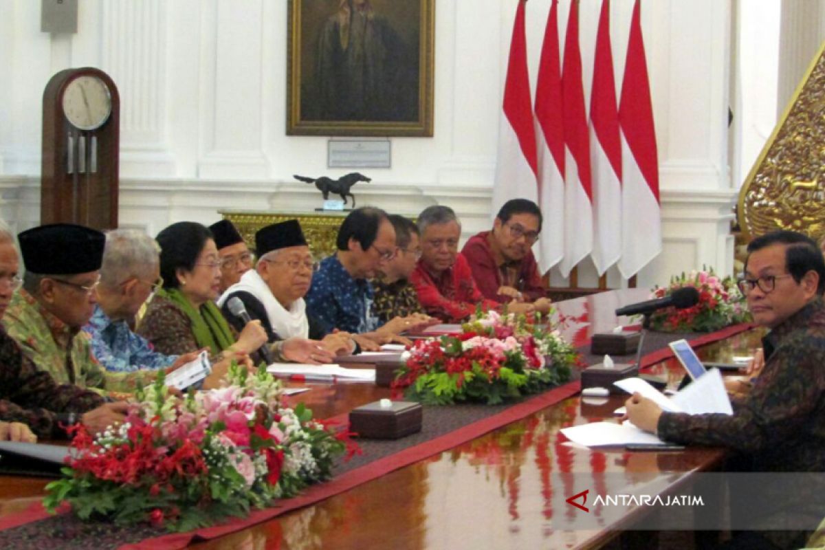Dewan Pengarah BPIP Diterima Jokowi di Istana (Video)