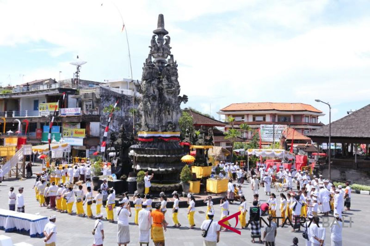 Pemkab Klungkung gelar ritual  'Mapepada'