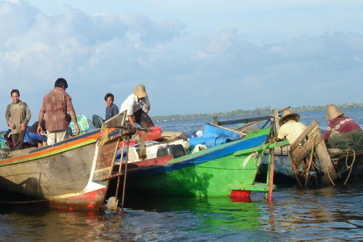 Pembangunan sentra pengolahan ikan Seruyan sedang proses lelang