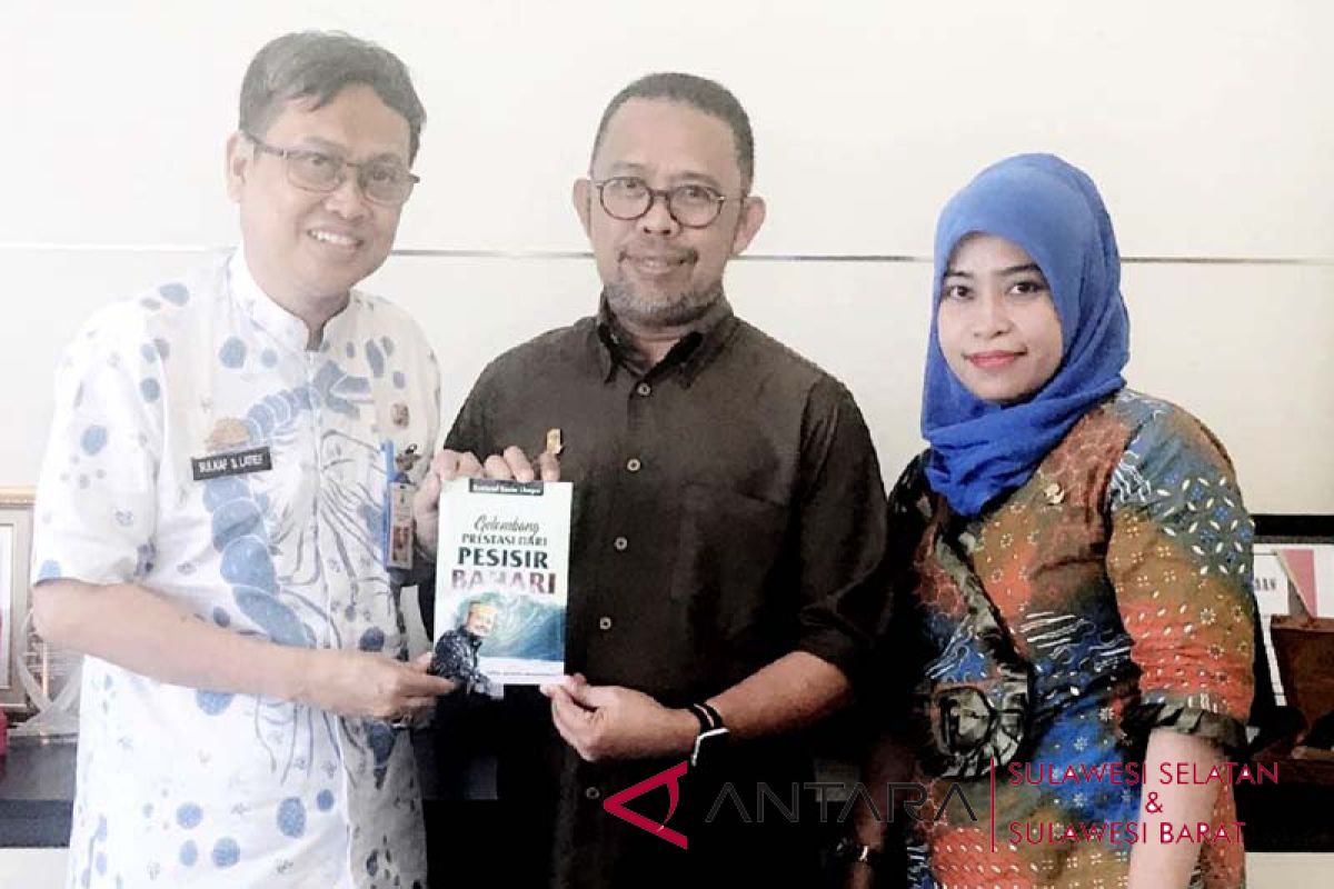 DKP Sulsel luncurkan buku prestasi pesisir bahari