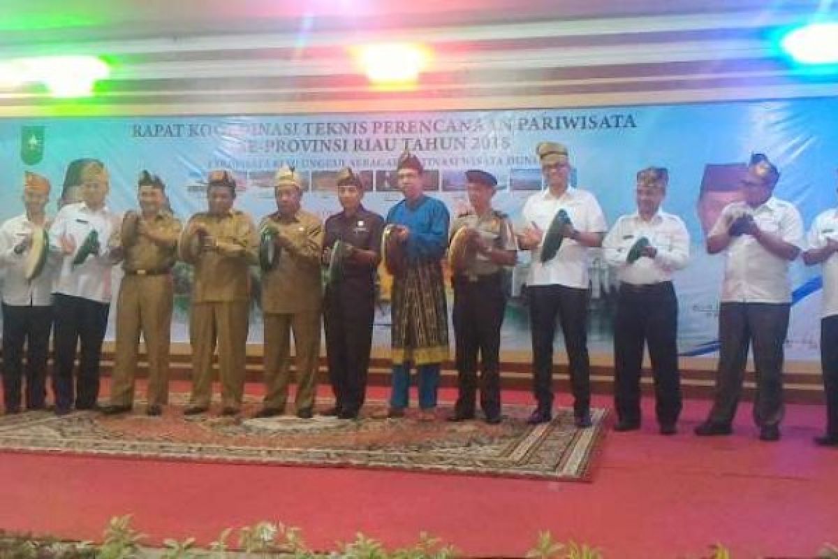 Plt Gubernur Buka Pariwisata Riau Unggul sebagai Destinasi Wisata Dunia di Rohil