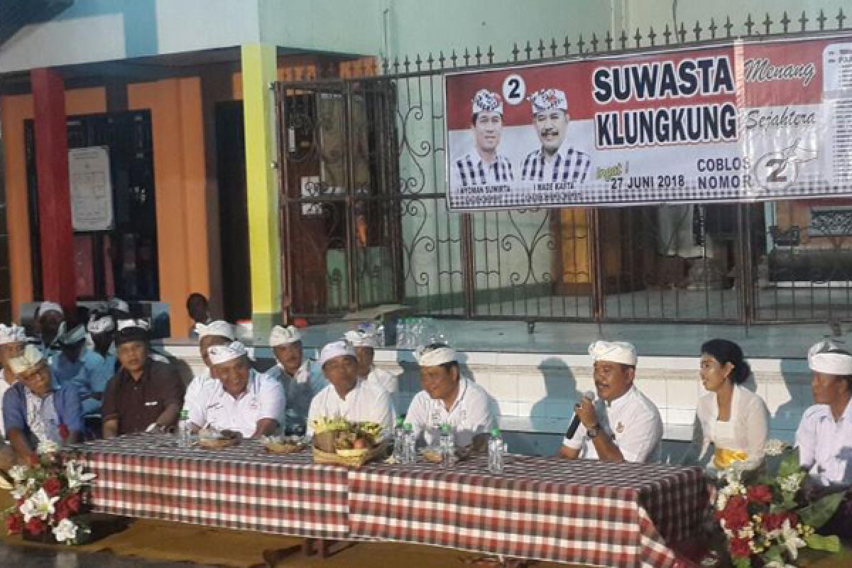 Rai Mantra ingin jadikan Klungkung pusat endek