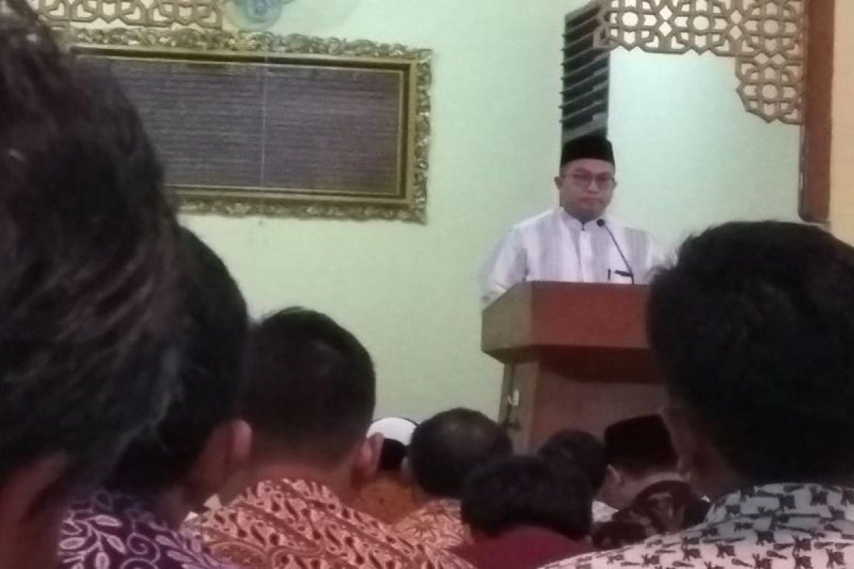 Rektor IPB jadi khotib dan imam sholat Jumat di masjid megah Ini