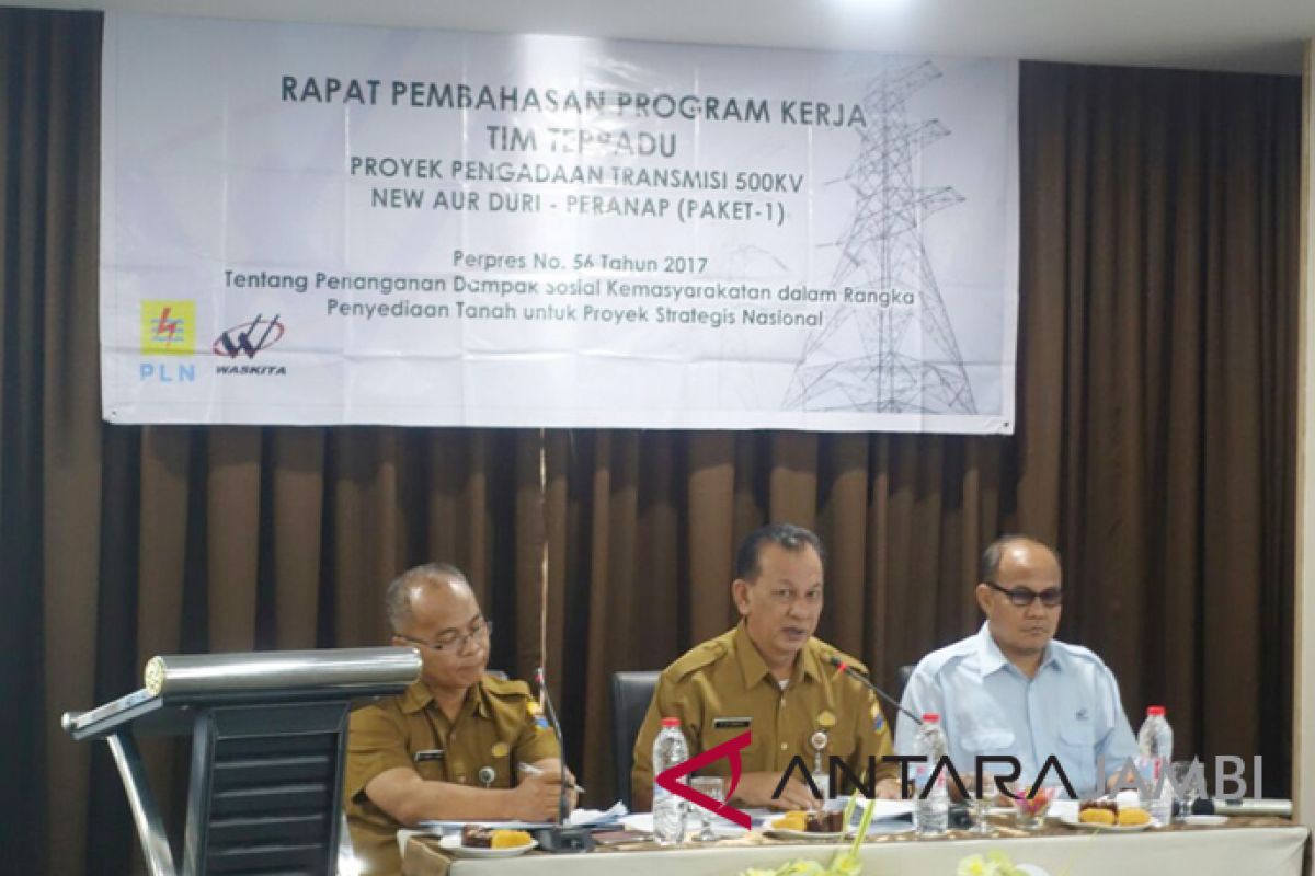 Jalur transmisi listrik 500KV lintasi Muarojambi-Tanjabbar