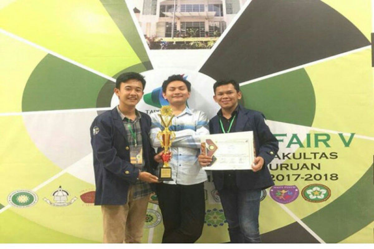 Mahasiswa IPB raih juara lomba debat semarak nasional kependidikan