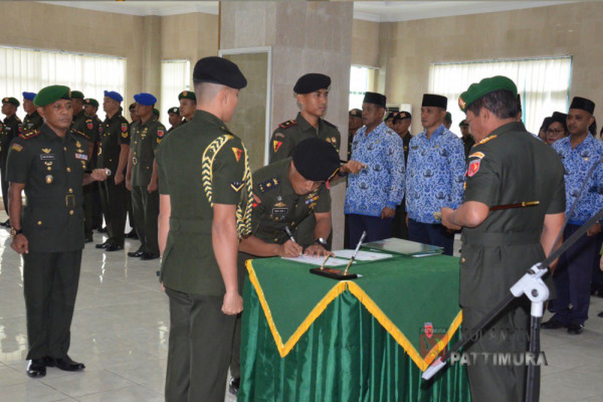 Pangdam pimpin sertijab Dandenmadam dan Dandenkav 5/blc