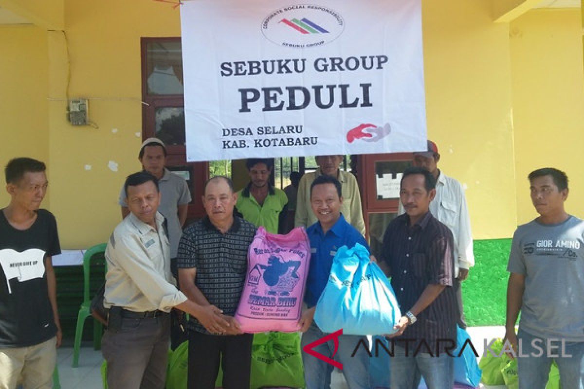 Group Sebuku bagikan sembako di lima desa