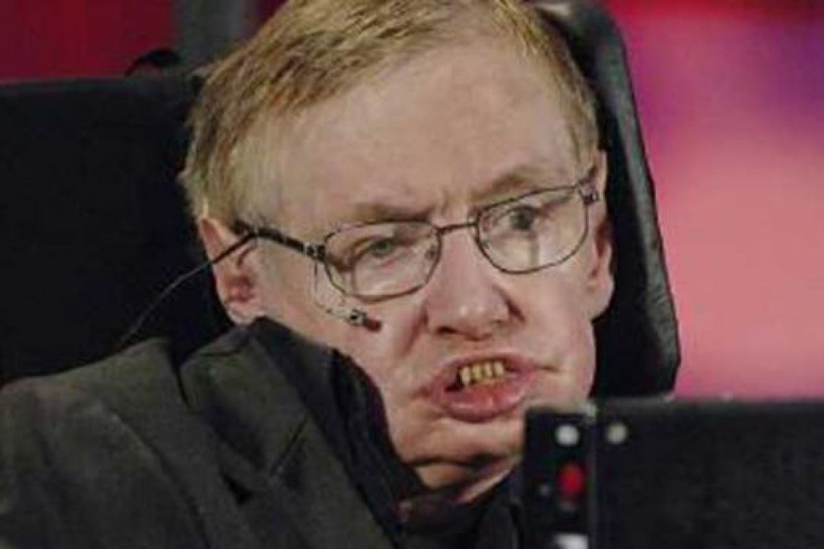 Ilmuwan Stephen Hawking Meninggal Dunia