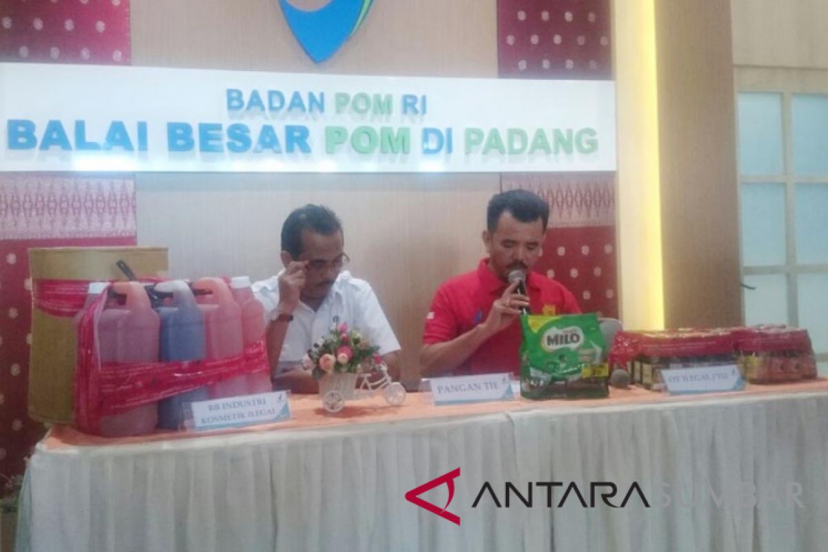 BBPOM Padang sita produk ilegal senilai Rp245 juta