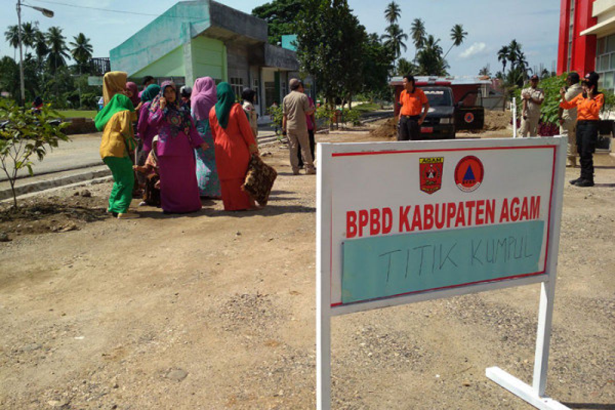 Peringati HKBN, BPBD Agam gelar simulasi gempa bagi ASN