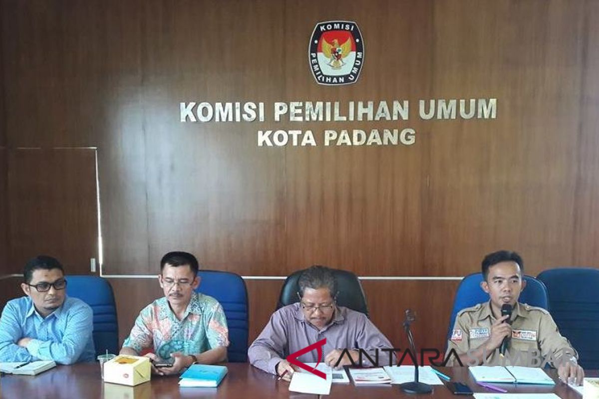 KPU Padang pastikan pemasangan atribut Pilkada tidak ganggu fasilitas publik