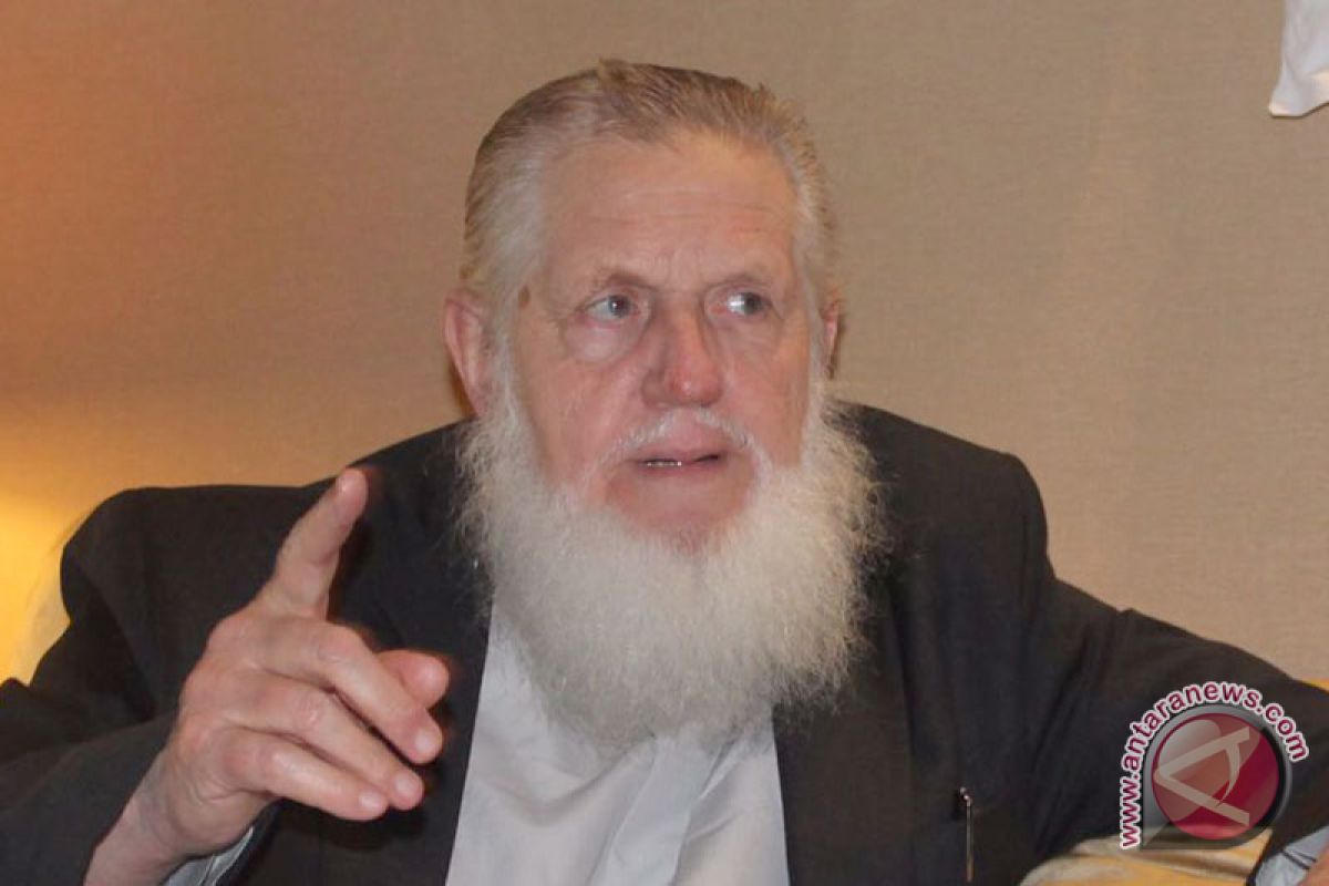 Yusuf Estes calls on indonesians to have dialogue