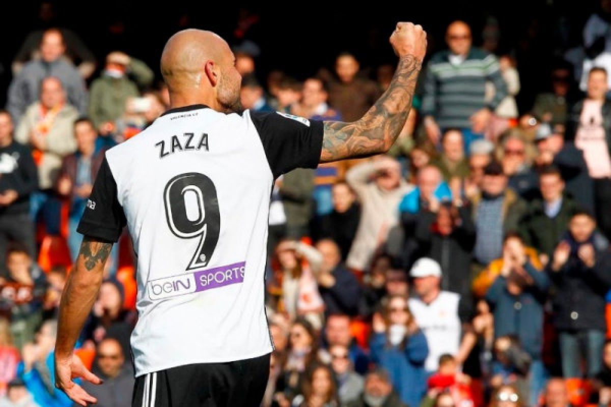 Zaza antar Valencia naik ke posisi tiga La Liga