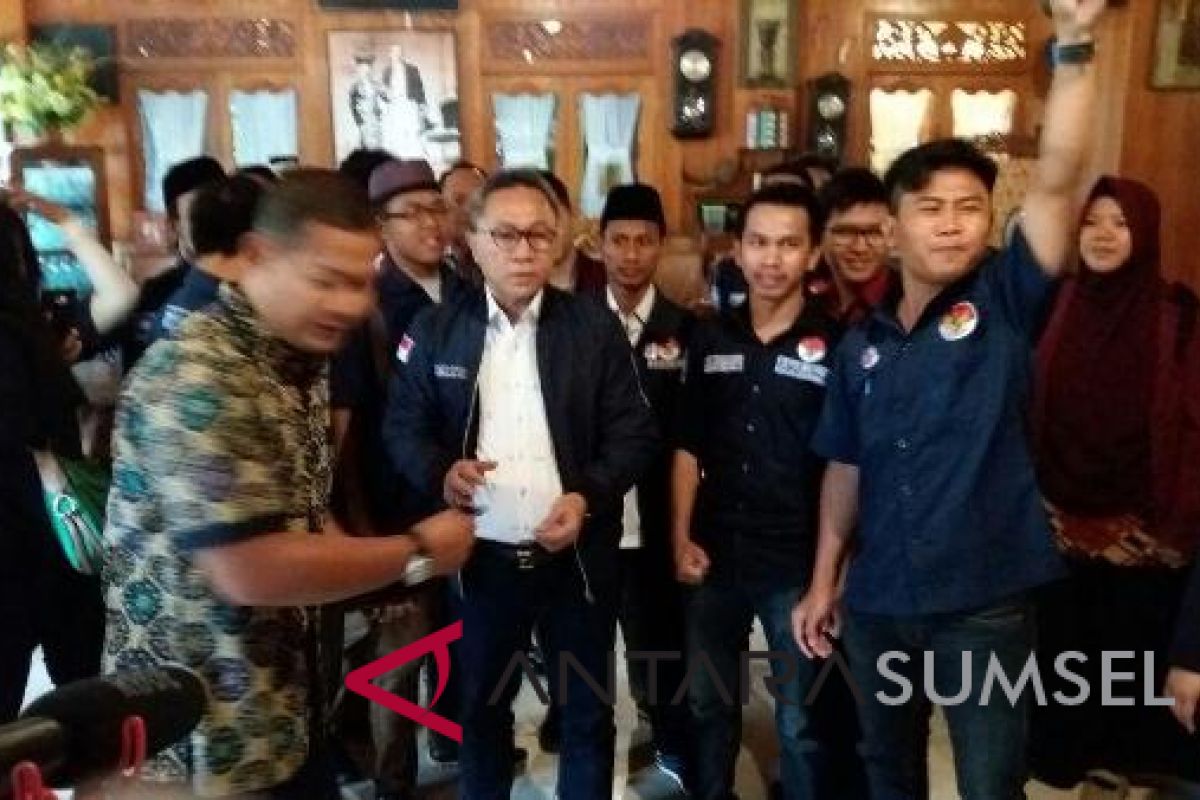 Zulkifli Hasan: PAN jajaki  koalisi usung Capres 2019