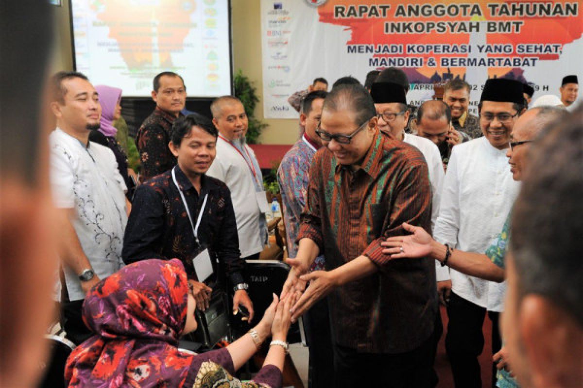 Koperasi syariah akan diberi kemudahan