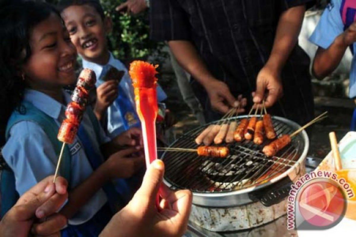 Dokter spesialis: keluar darah saat BAB ciri kanker usus besar