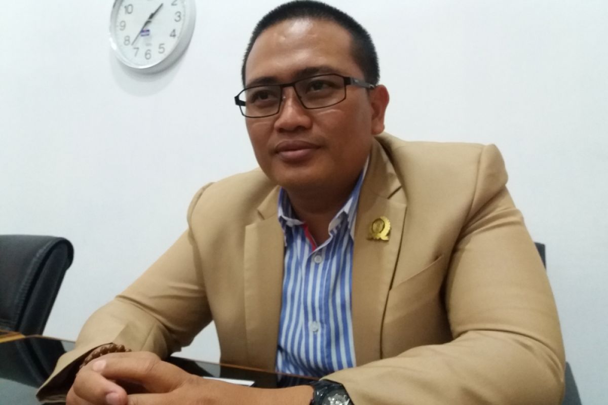 DPRD Situbondo Inginkan Direktur BPRS Kembangkan UMKM