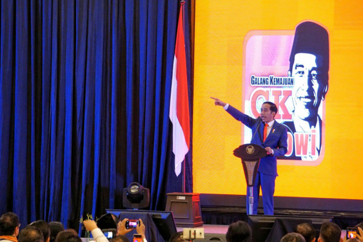 Bangun negara tak mungkin instan, kata Jokowi