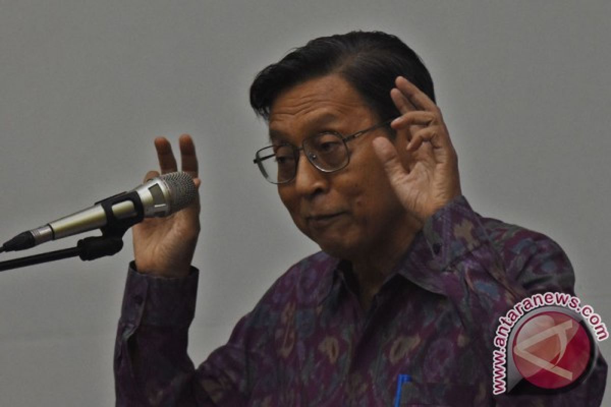 Soal kasus Century, Boediono: serahkan pada penegak hukum