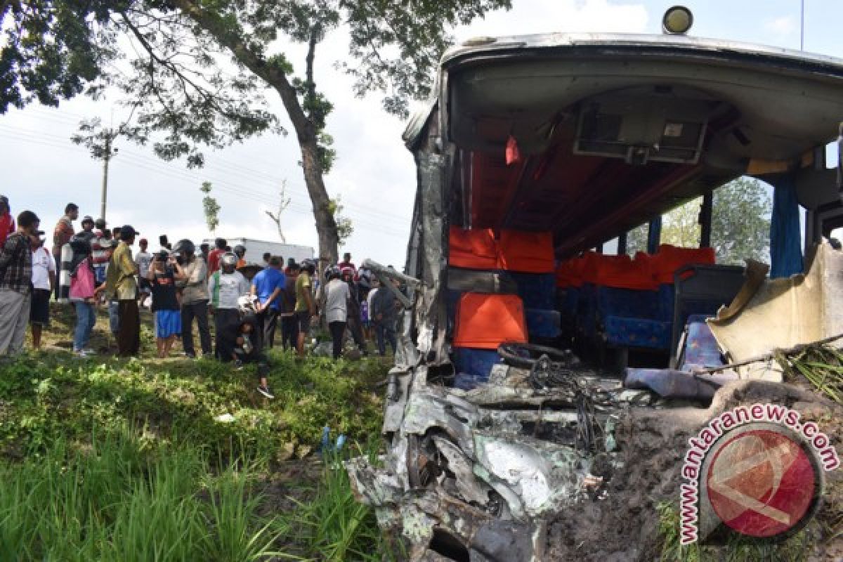 Polres Kulon Progo imbau pemudik mewaspadai jalan Yogyakarta-Purworejo