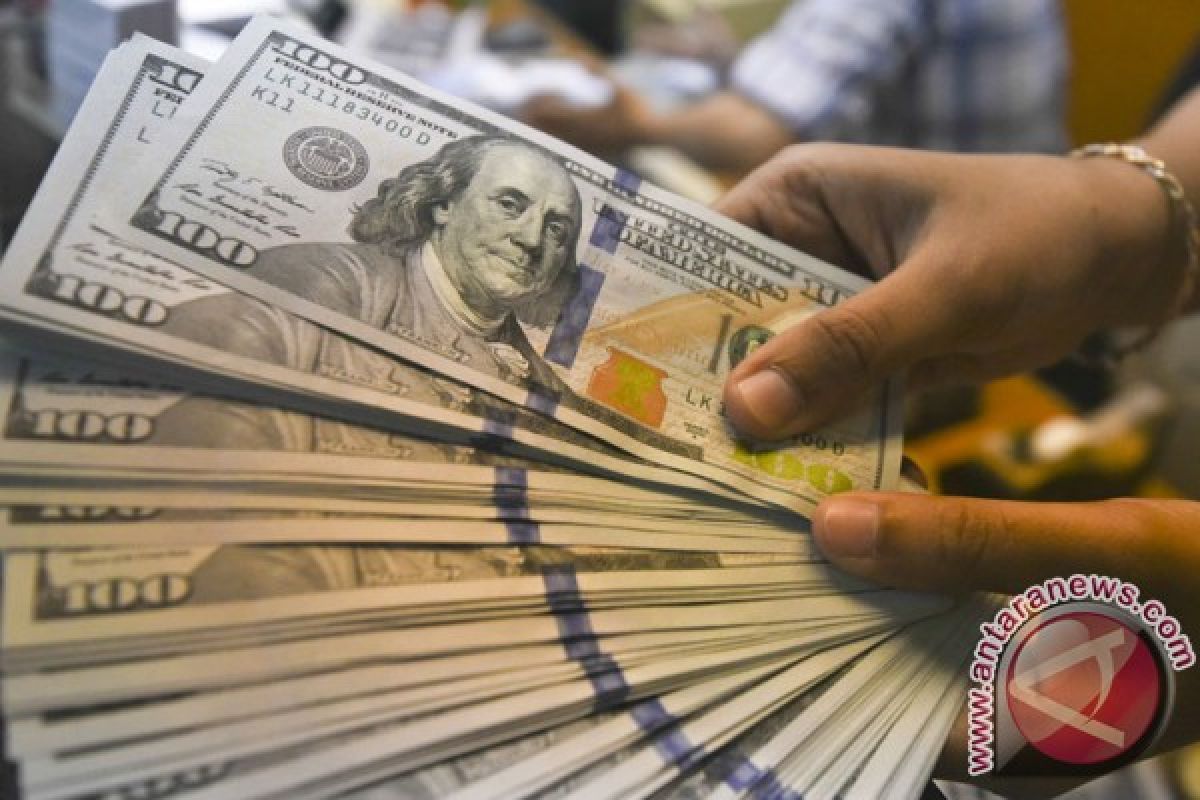 Dolar AS menguat didukung data ekonomi positif