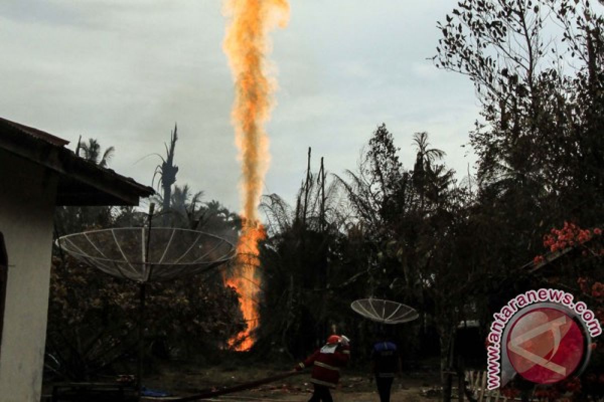 42 korban sumur minyak dirawat tiga RS