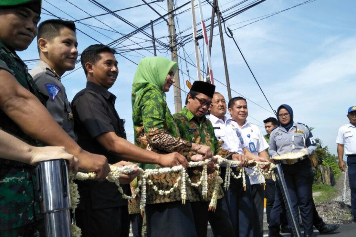 Jumlah Perlintasan KA tidak Terjaga di Jember Berkurang