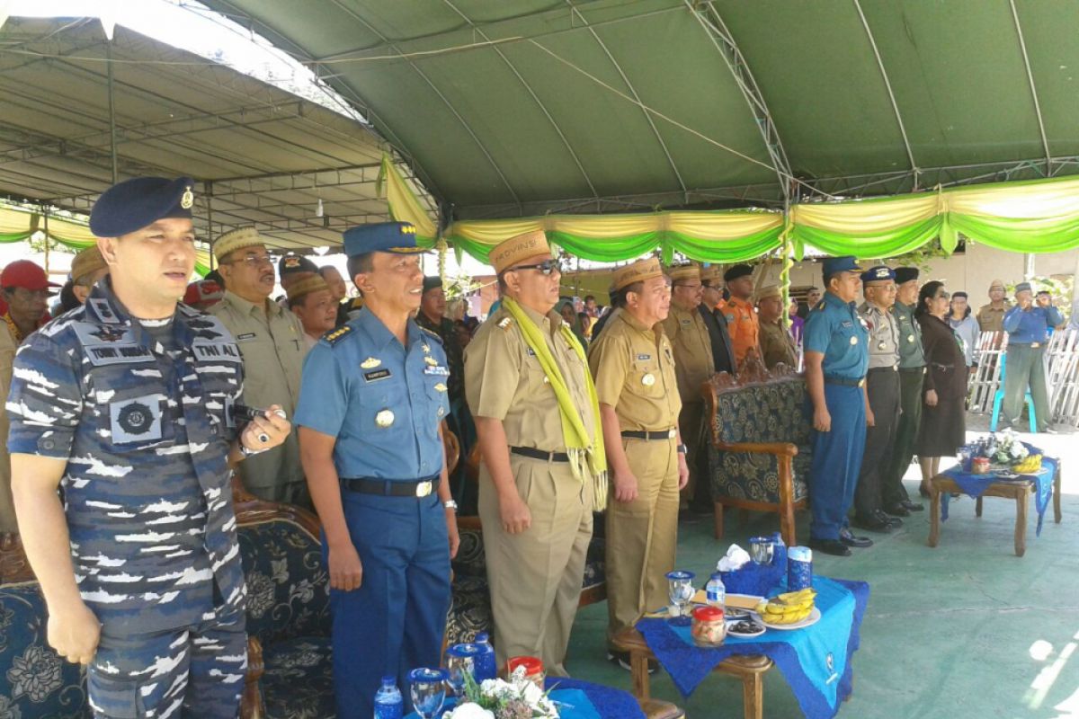 Penanaman 1.000 Mangrove Warnai Karya Bakti TNI-AL