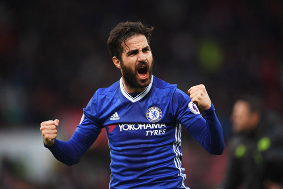 Fabregas bawa Chelsea tetap bersaing perebutkan tiket Liga Champions