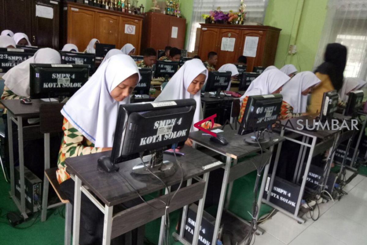 2.056 siswa SMA Kabupaten Solok ikuti UNBK