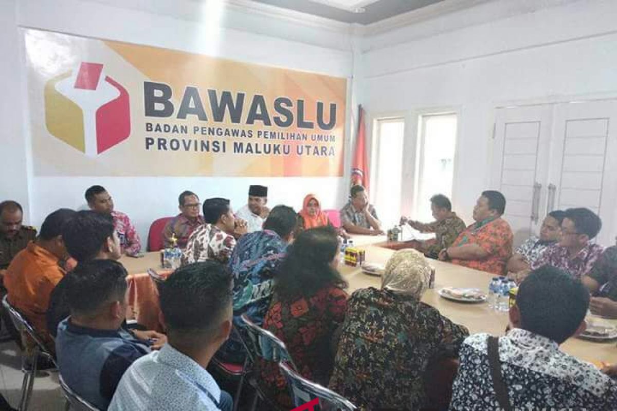 Bawaslu Riau studi banding di Maluku Utara