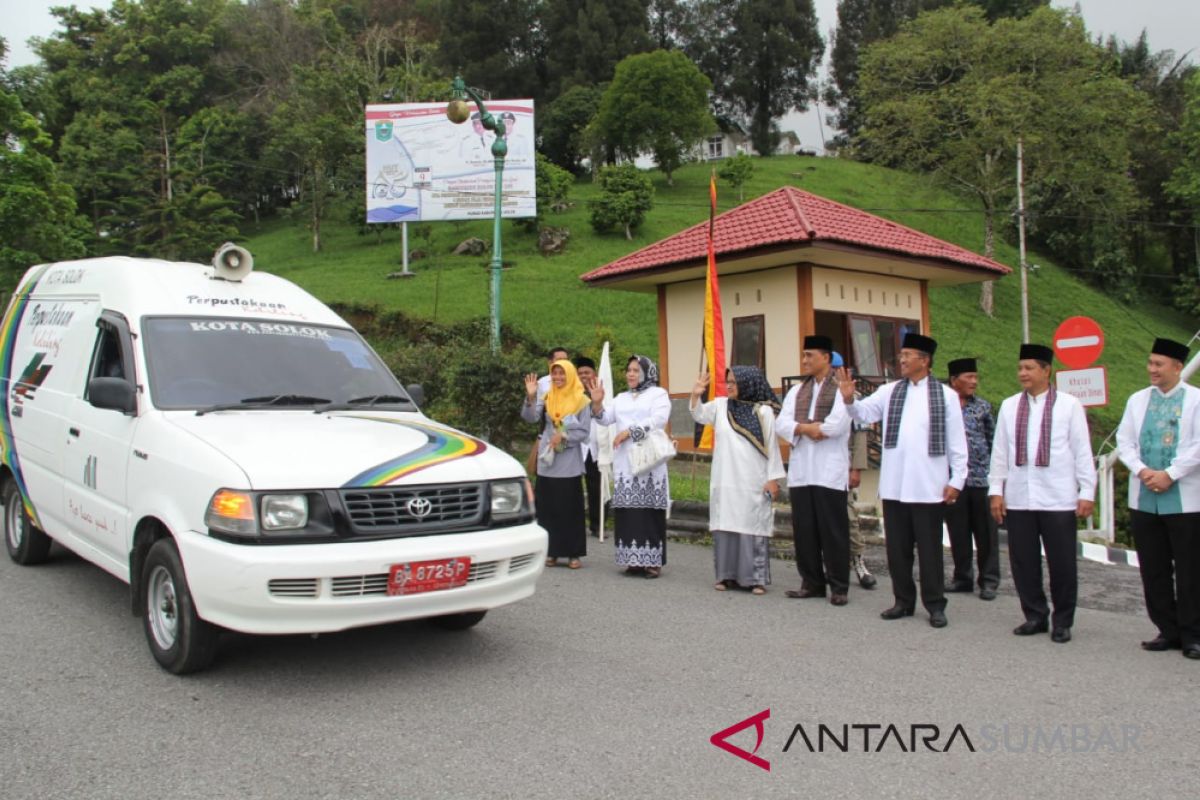 Kemenkominfo Genjot Program Palapa Ring Timur