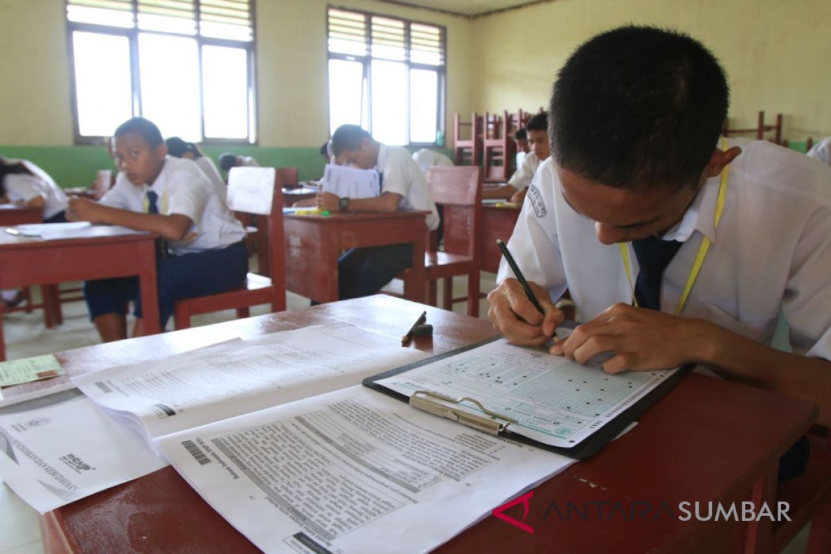 Pelaksanaan UN SMP belum semua sekolah di Mentawai terapkan UNKB