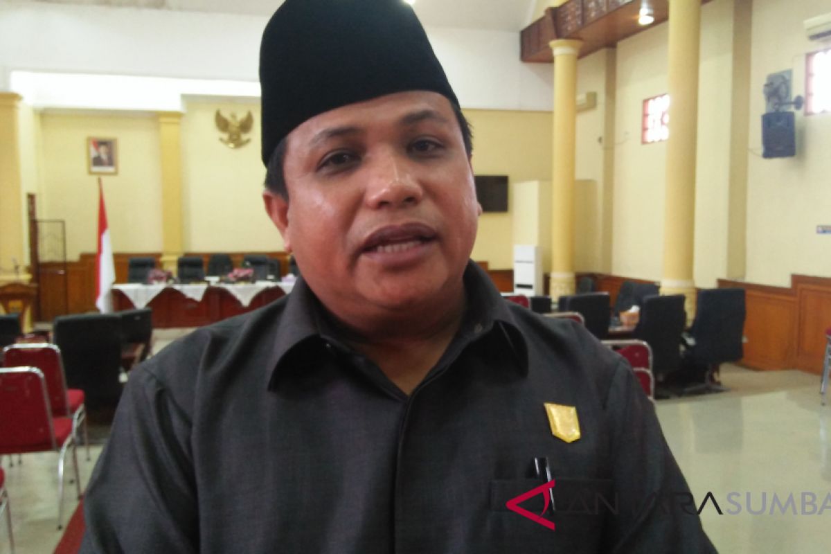 DPRD: tidak benar pembangunan Pasar Pariaman terkendala anggaran