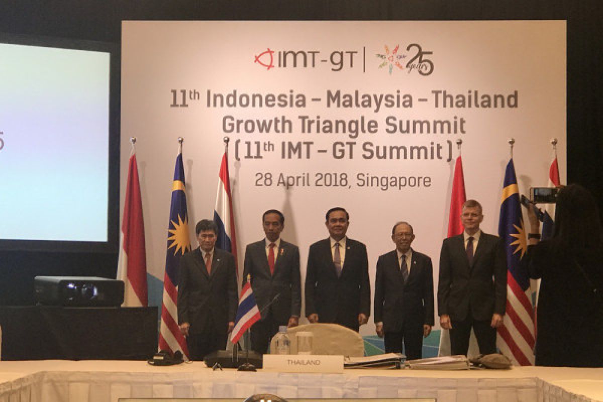 Jokowi: Indonesia-Malaysia-Thailand "building block" ASEAN