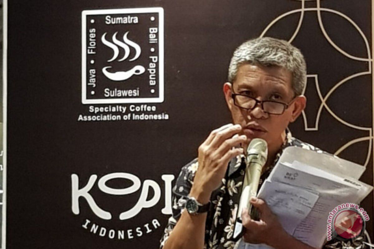 Artikel - Kopi, bukan "coffee"